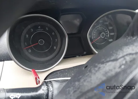 2016 Hyundai Elantra Se from USA, damaged, VIN 5NPDH4AE2GH759032